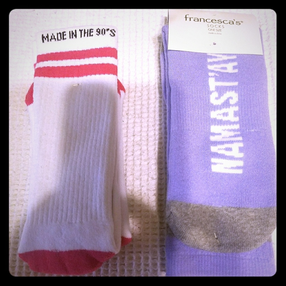 CUTE BRAND NEW FRANCESCA CREW SOCKS
